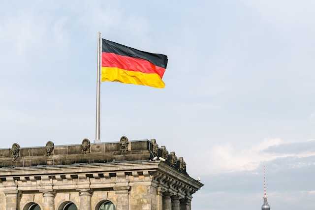 Rivermate | How to Open a Bank Account as an Expat in Germany