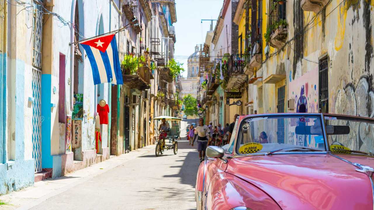 Rivermate | Landscape of Cuba