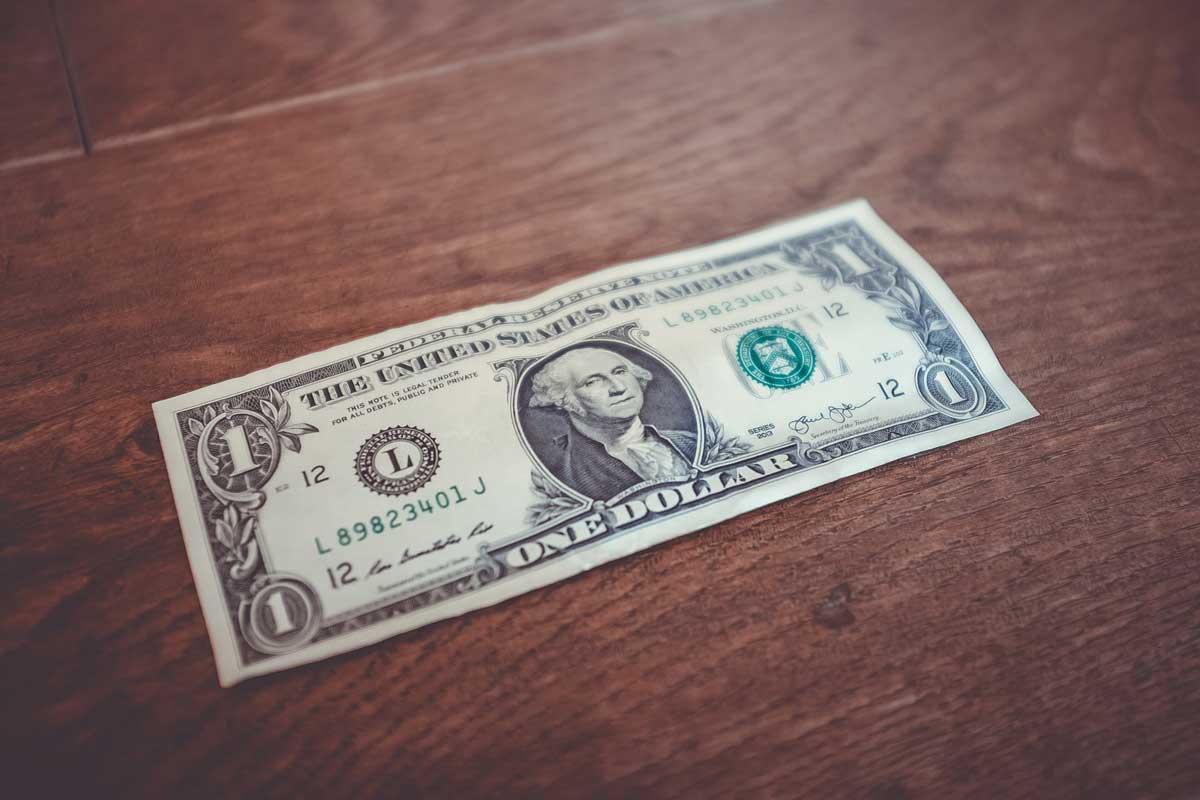 Rivermate | Pourquoi vous devriez externaliser la paie pour votre petite entreprise