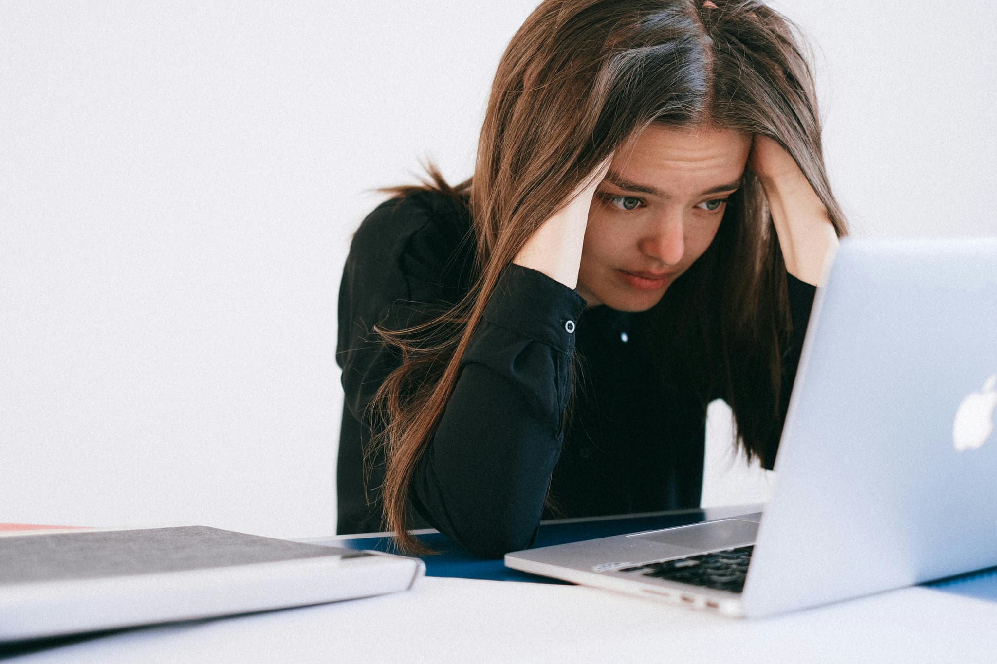 Rivermate | Wie man einen Remote-Mitarbeiter kündigt – Dos and Don'ts