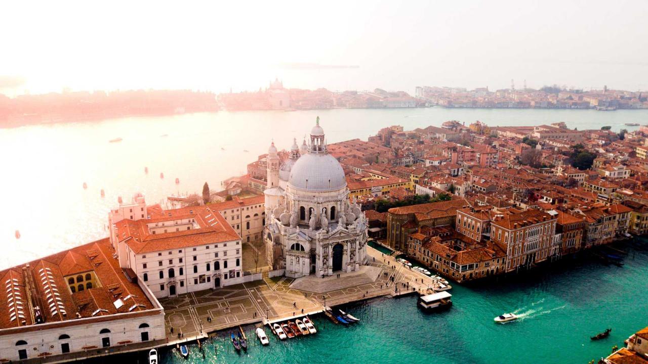 Italien salary overview