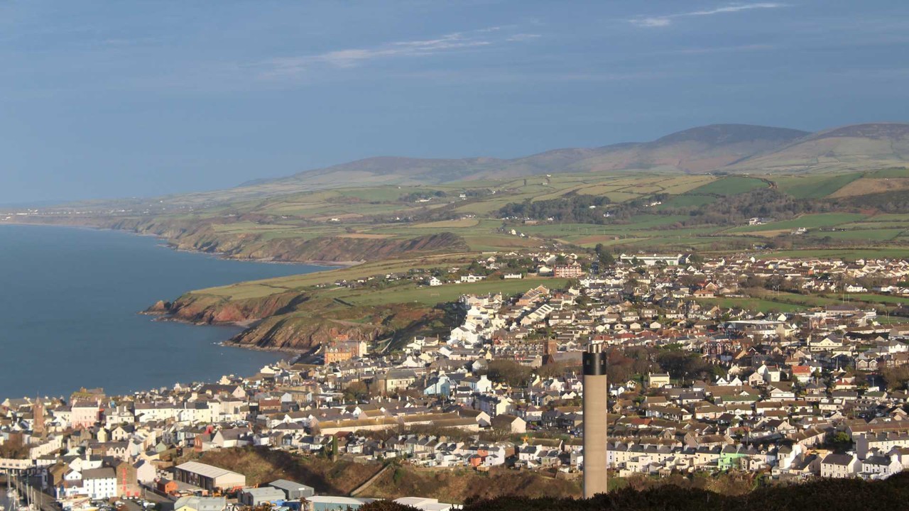 Isle of Man work permits and visa requirements - Professional landscape and employment guidance