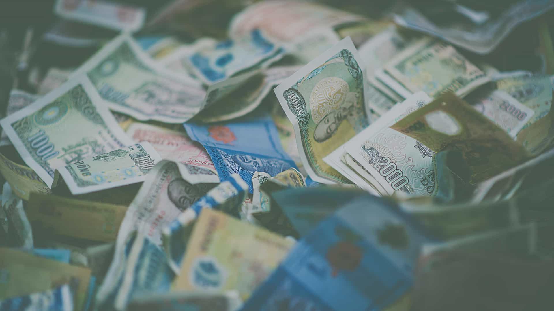 Rivermate | 管理国际工资单中的货币波动